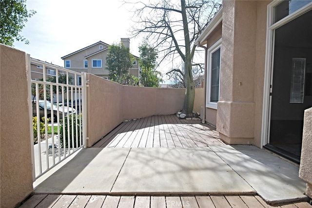 25745 Perlman Place A, Stevenson Ranch, CA 91381