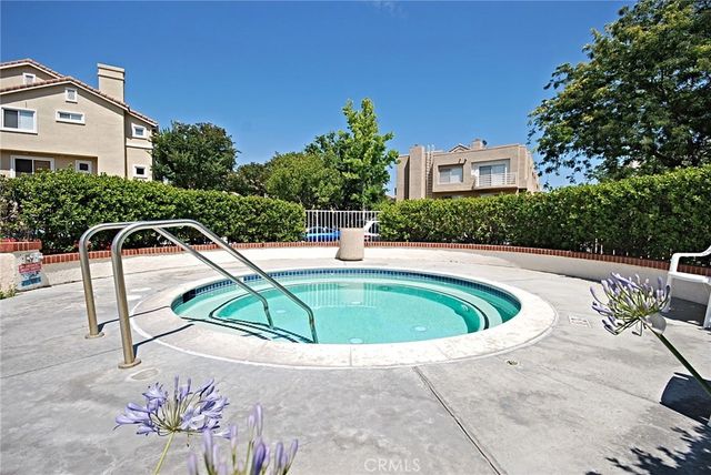25745 Perlman Place A, Stevenson Ranch, CA 91381
