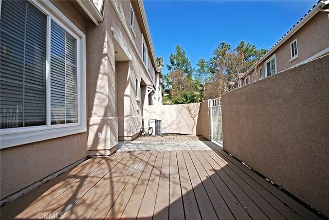 25745 Perlman Place A, Stevenson Ranch, CA 91381