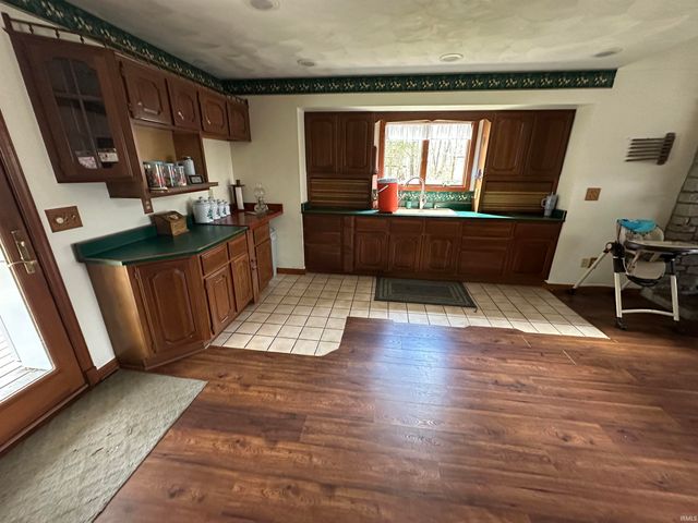 111 W Everton Road, Connersville, IN 47331