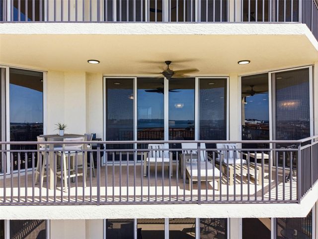 5823 BOWEN DANIEL DRIVE 702, Tampa, FL 33616