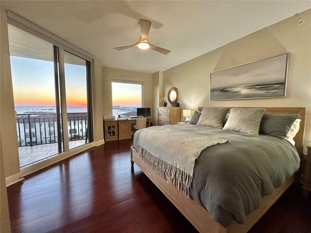 5823 BOWEN DANIEL DRIVE 702, Tampa, FL 33616