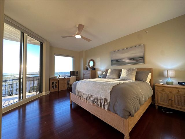 5823 BOWEN DANIEL DRIVE 702, Tampa, FL 33616