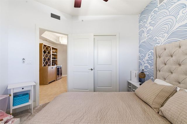 5823 BOWEN DANIEL DRIVE 702, Tampa, FL 33616