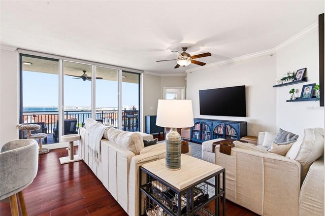 5823 BOWEN DANIEL DRIVE 702, Tampa, FL 33616