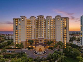 5823 BOWEN DANIEL DRIVE 702, Tampa, FL 33616