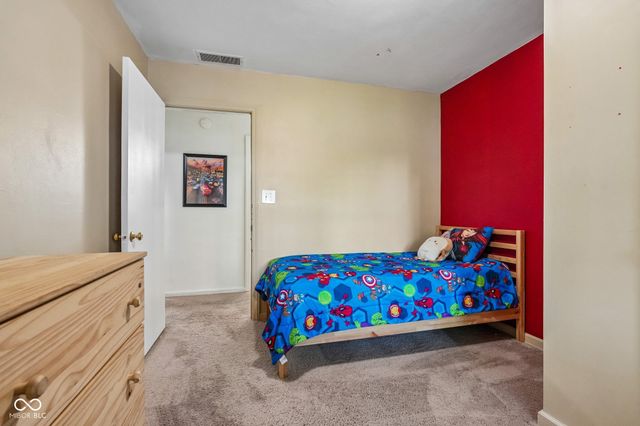 816 Longfellow Road, Anderson, IN 46011