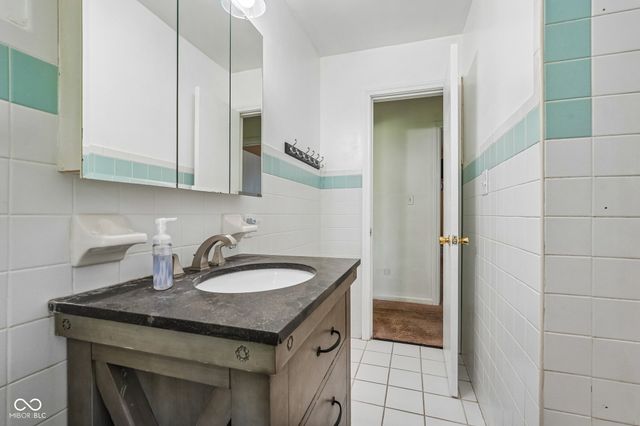 816 Longfellow Road, Anderson, IN 46011