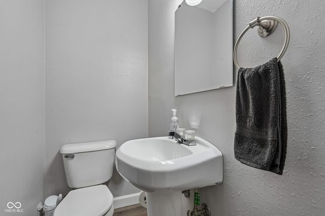 816 Longfellow Road, Anderson, IN 46011
