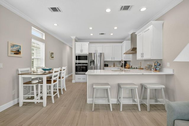 300 NE Coastal Drive, Jensen Beach, FL 34957