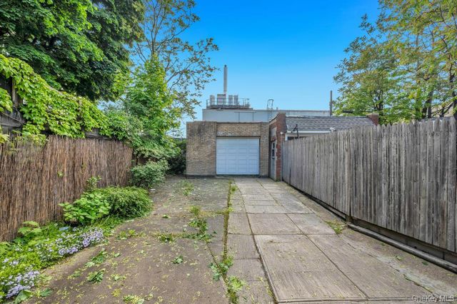 1536 E 51st Street, Brooklyn, NY 11234