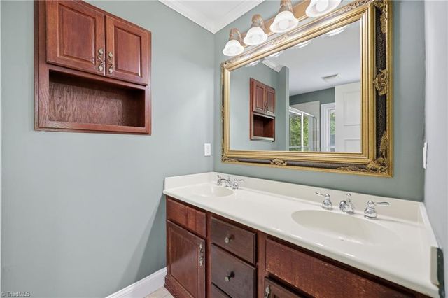 3340 York Road, Winston-salem, NC 27106