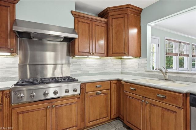 3340 York Road, Winston-salem, NC 27106