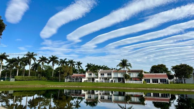 10794 NW 70th St, Doral, FL 33178