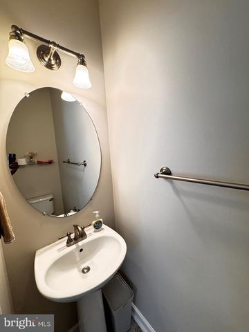 13 FIRE PRINCESS CT, Rockville, MD 20850