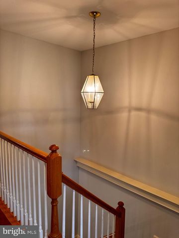 13 FIRE PRINCESS CT, Rockville, MD 20850