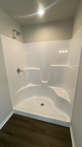 5600 Fountain Circle, Winfield, IN 46307