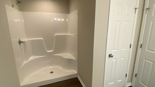 5600 Fountain Circle, Winfield, IN 46307