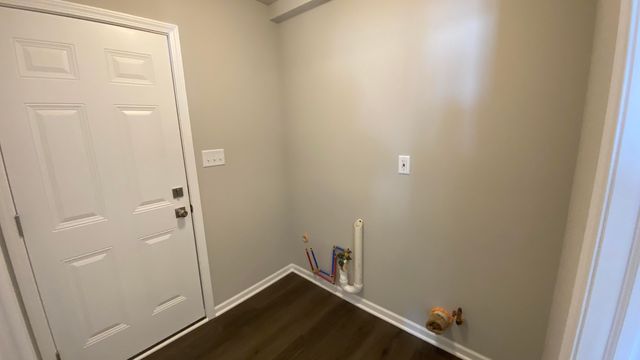 5600 Fountain Circle, Winfield, IN 46307