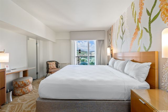 410 Atkinson Drive 1337, Honolulu, HI 96814