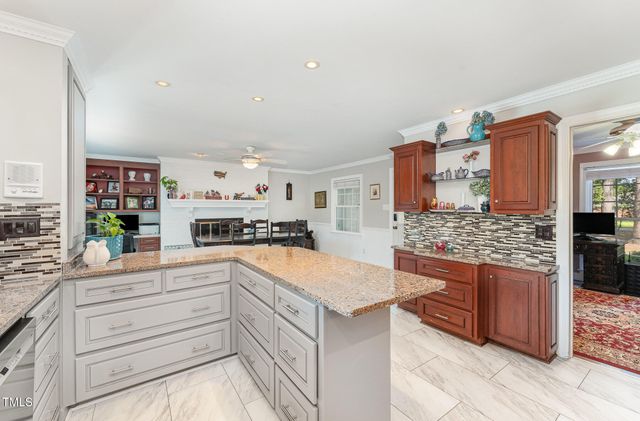 302 Walnut Creek Drive, Goldsboro, NC 27534