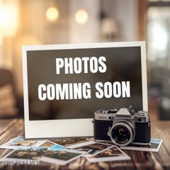 21 Kingsfield Drive, Lakewood, NJ 08701