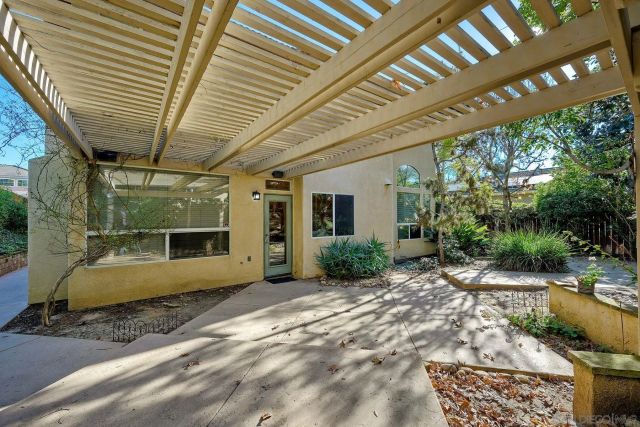 12244 Arucauna Way, San Diego, CA 92129