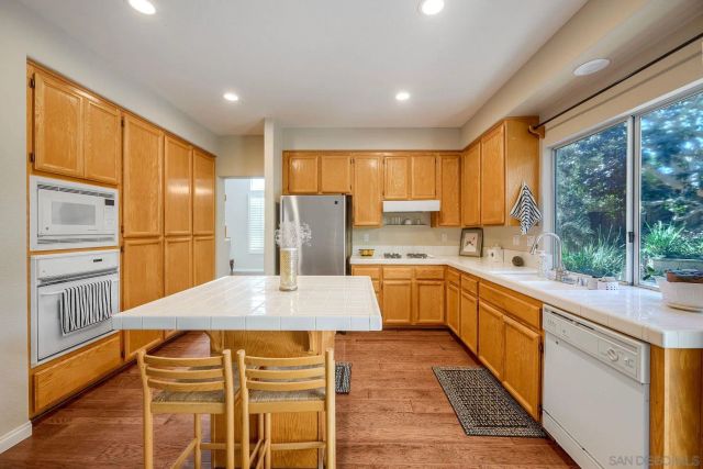 12244 Arucauna Way, San Diego, CA 92129