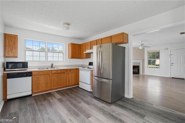 57 Inverness Trace, Riverdale, GA 30274