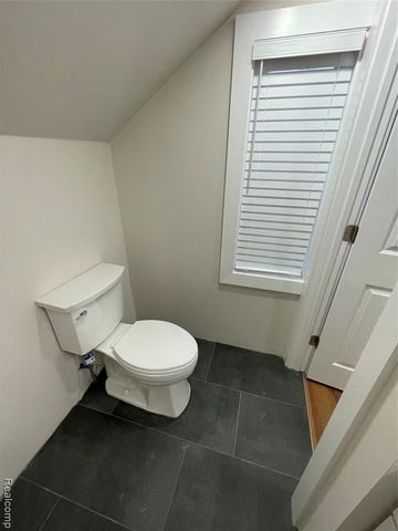 8634 Patton Street, Detroit, MI 48228