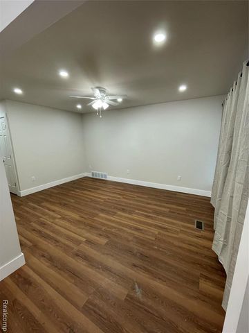 8634 Patton Street, Detroit, MI 48228