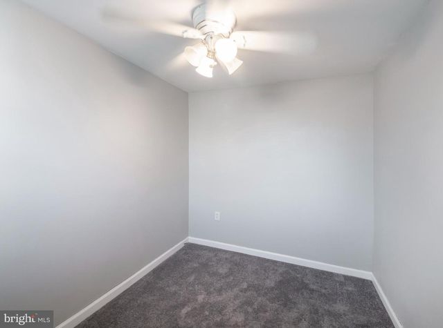 2711 OAKFORD ST, Philadelphia, PA 19146