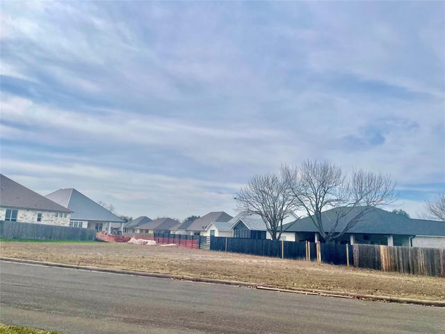 Lot 749-A Spyglass ST, Meadowlakes, TX 78654