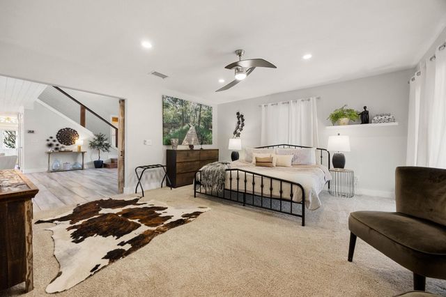 3114 Pace Bend RD S, Spicewood, TX 78669