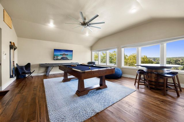 3114 Pace Bend RD S, Spicewood, TX 78669