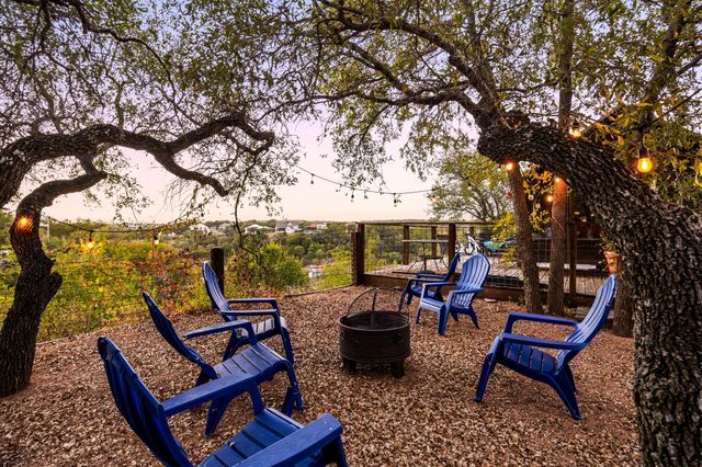 3114 Pace Bend RD S, Spicewood, TX 78669