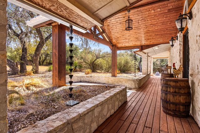 3114 Pace Bend RD S, Spicewood, TX 78669