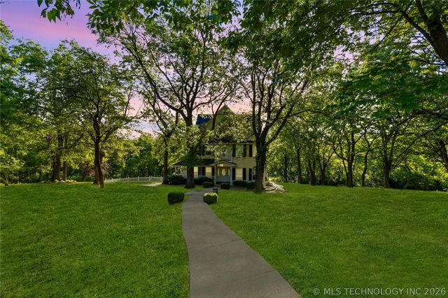 7637 S 26th West Avenue, Tulsa, OK 74037