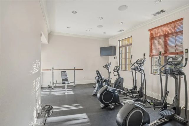 10427 Peregrine Place, Moreno Valley, CA 92557
