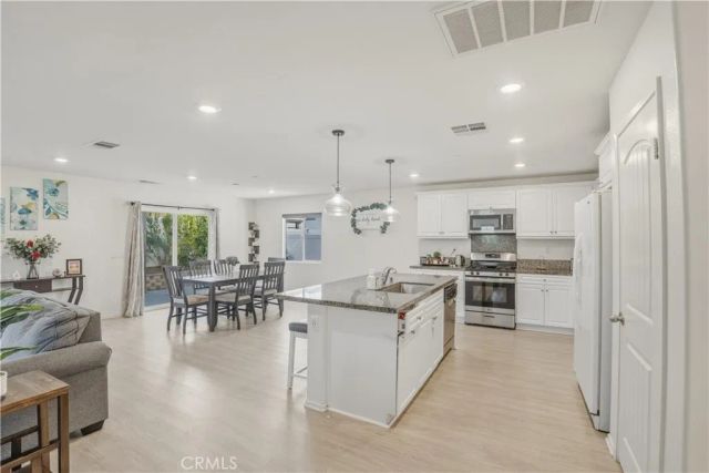 10427 Peregrine Place, Moreno Valley, CA 92557