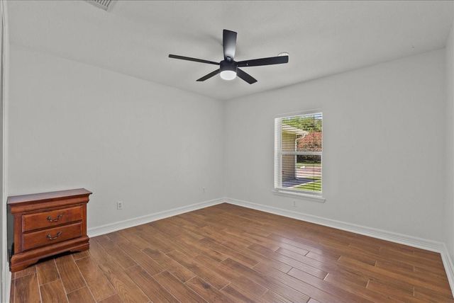 5303 Bulen Avenue, Friendswood, TX 77546