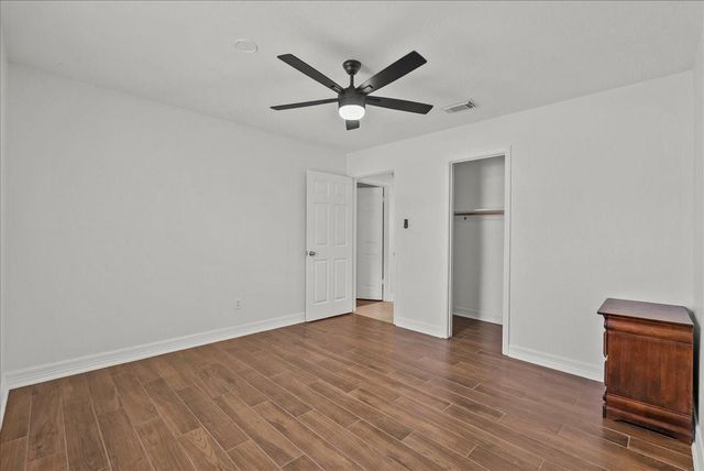 5303 Bulen Avenue, Friendswood, TX 77546