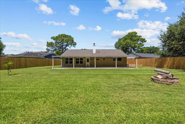5303 Bulen Avenue, Friendswood, TX 77546
