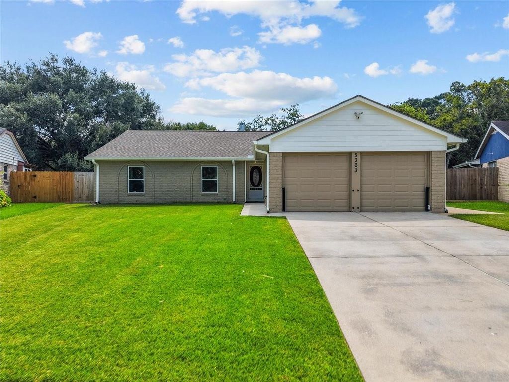 5303 Bulen Avenue, Friendswood, TX 77546