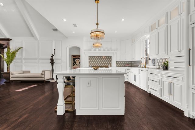 8900 Baltusrol Drive, Flower Mound, TX 75022