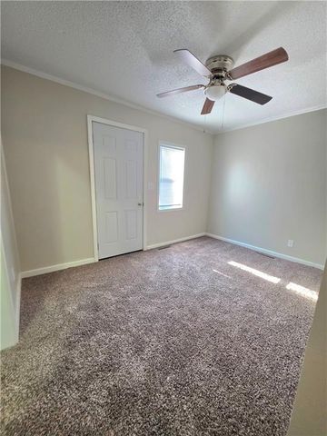 822 N Holden Street, Warrensburg, MO 64093