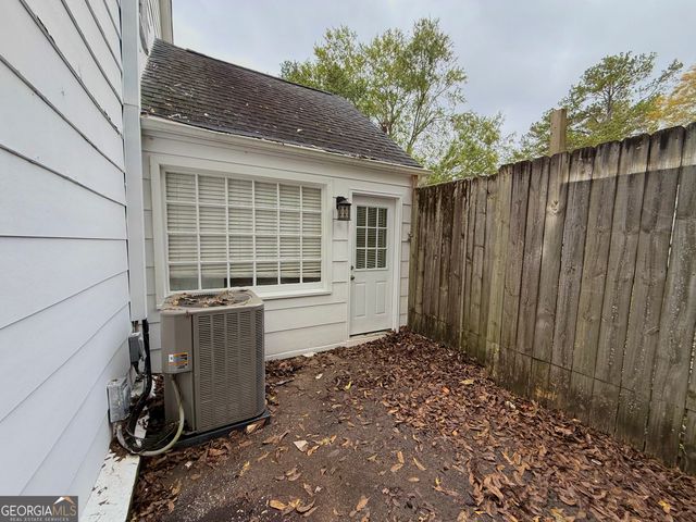 209 Mimosa Drive, Dublin, GA 31021