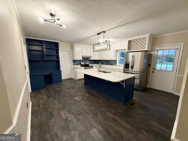 209 Mimosa Drive, Dublin, GA 31021