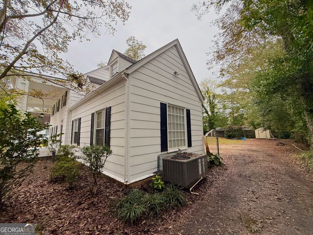 209 Mimosa Drive, Dublin, GA 31021