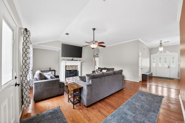 1801 N Lincoln Street, Cabot, AR 72023
